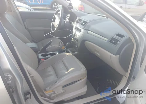 2011 Ford Fusion Se z USA, uszkodzony, nr VIN 3FAHP0HG4BR295600